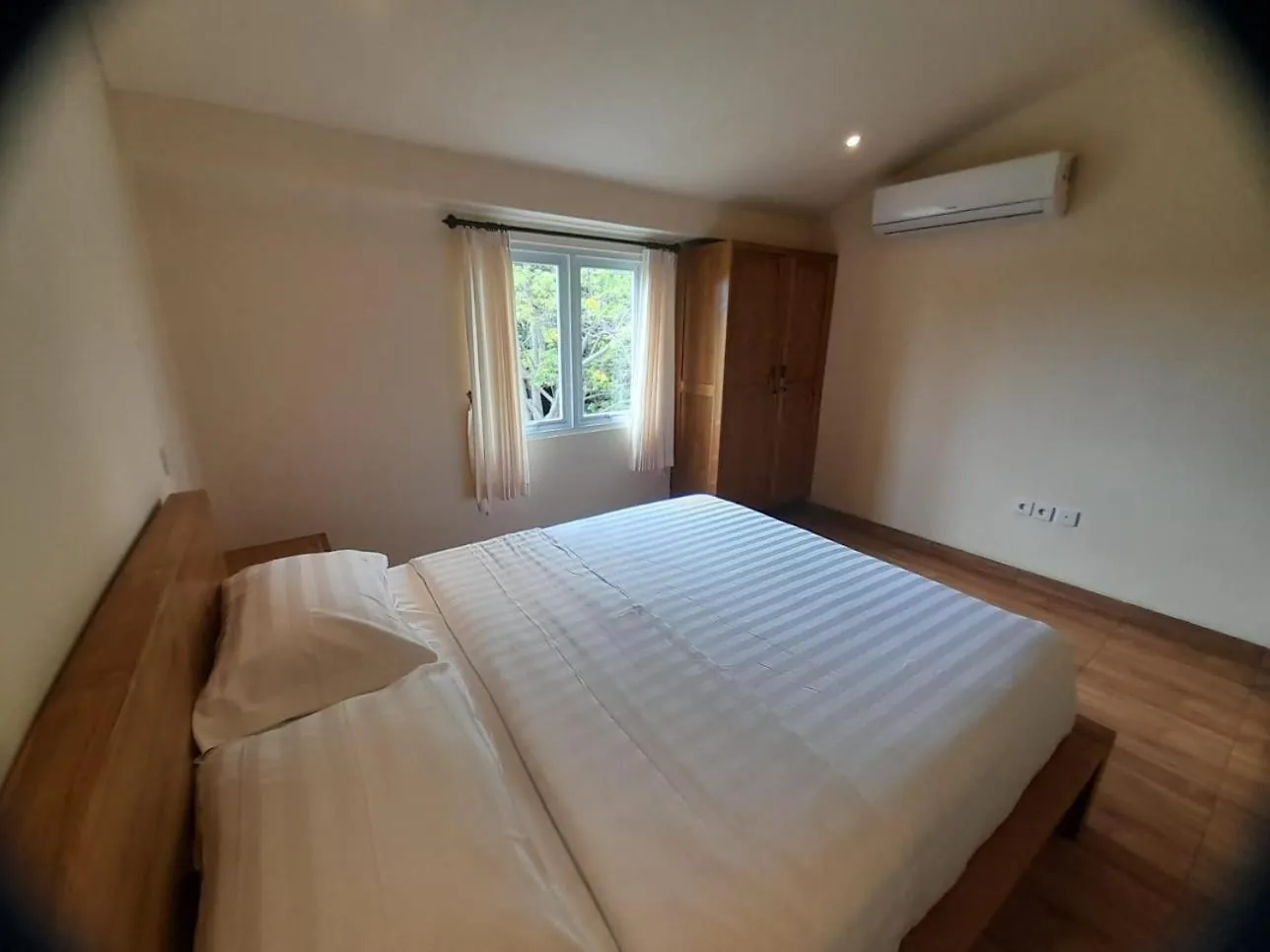 Lotus Lofts Seminyak Apartment  Seminyak (Bali)
